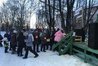 митинг памяти погибшим во время пожара в торговом центре города Кемерово